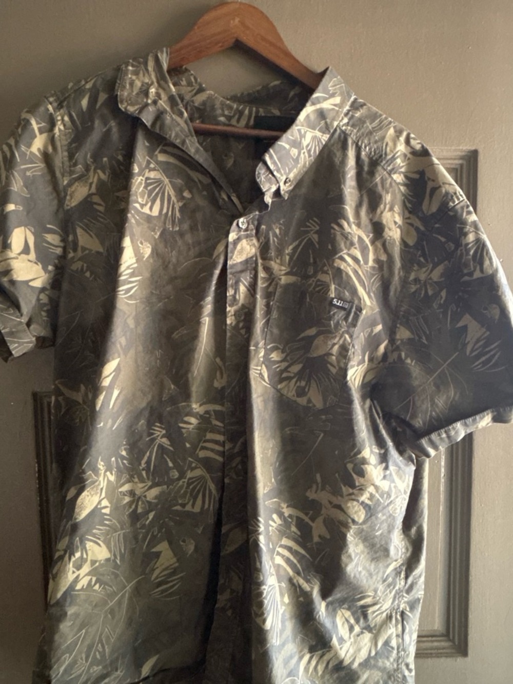 5.11 Tactical Short Sleeve Button-Down Shirt - Black & Cream Leaf Print